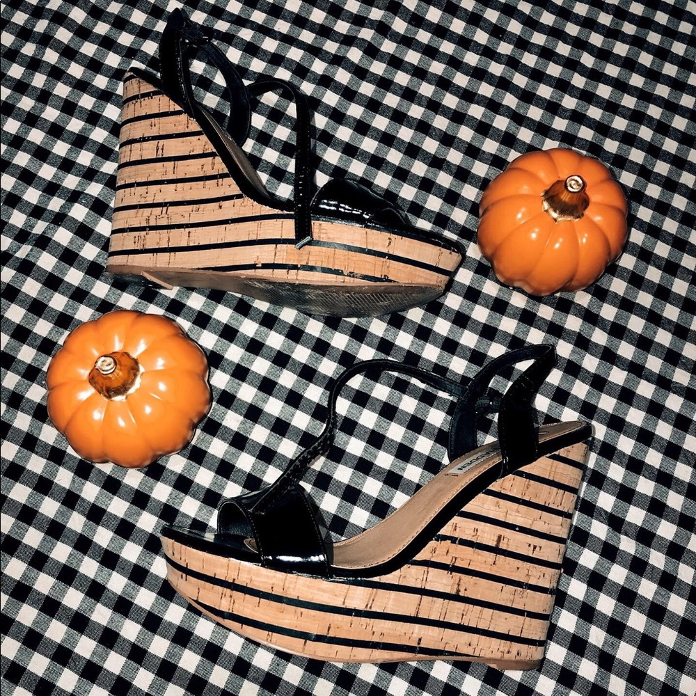 STEVE MADDEN✨ wedges